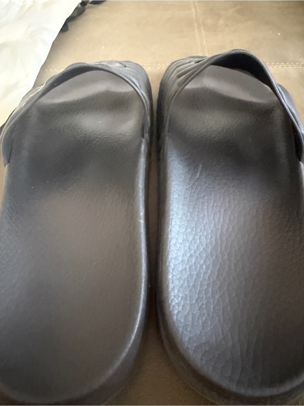 Black Gucci GG Logo Quilted Slide Sandals Matelasse Slides - Picture 4 of 10
